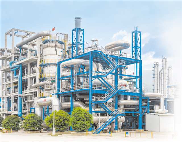 重慶華峰化工有限公司氧化亞氮分解消除裝置。（企業供圖）