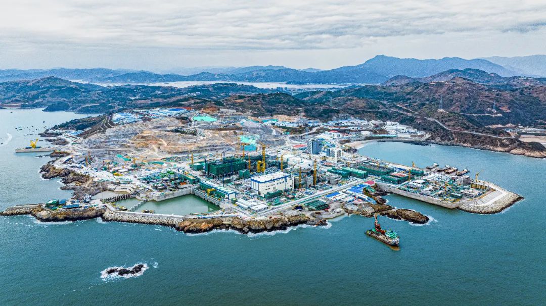 中廣核浙江三澳核電基地“華龍一號”建設現場.jpg