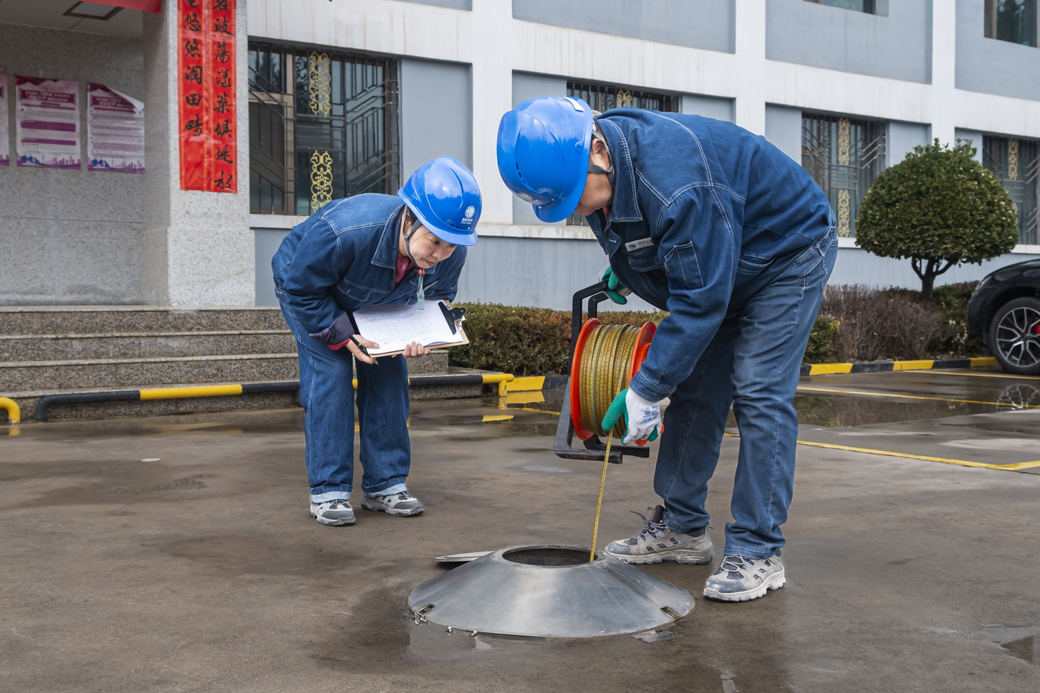 劉家峽水電廠：技能大比武，筑牢水電安全防線 (2).jpg